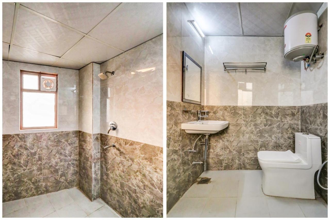 Oyo 71597 The Shivaay Residency Hotel คูร์เคาน์ ภายนอก รูปภาพ