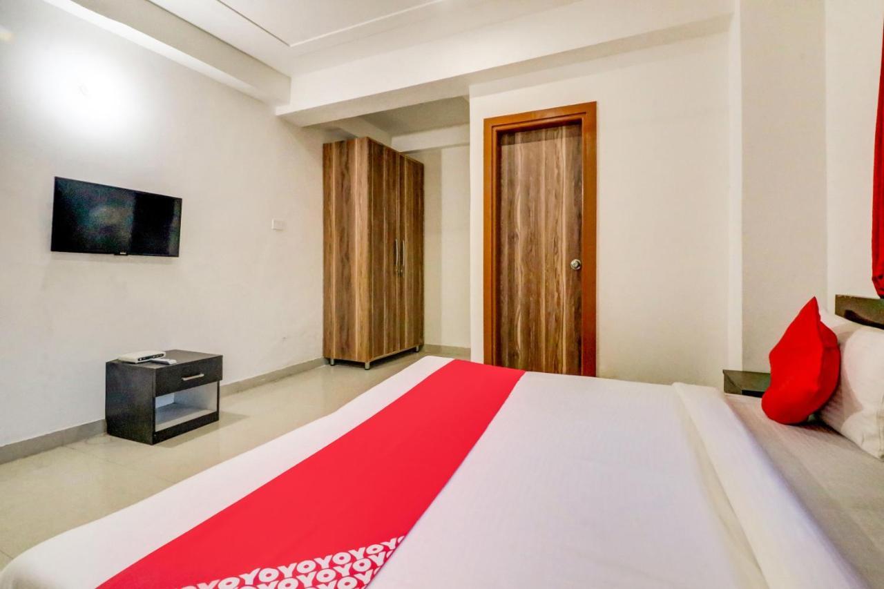 Oyo 71597 The Shivaay Residency Hotel คูร์เคาน์ ภายนอก รูปภาพ